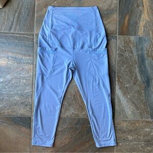 Maacie Maternity Crop Leggings Women’s Size Medium Light Blue with Pockets